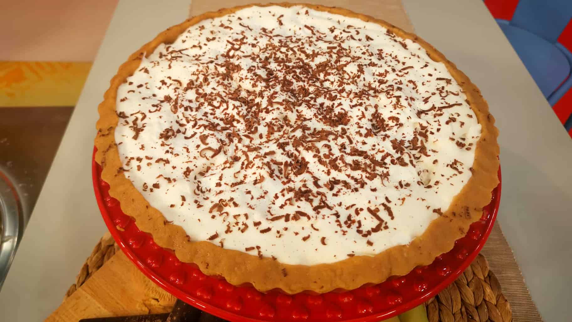 TARTE GELADA DE CAFÉ E NOZES