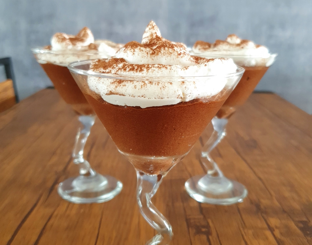 Cocktail de Chocolate com Natas